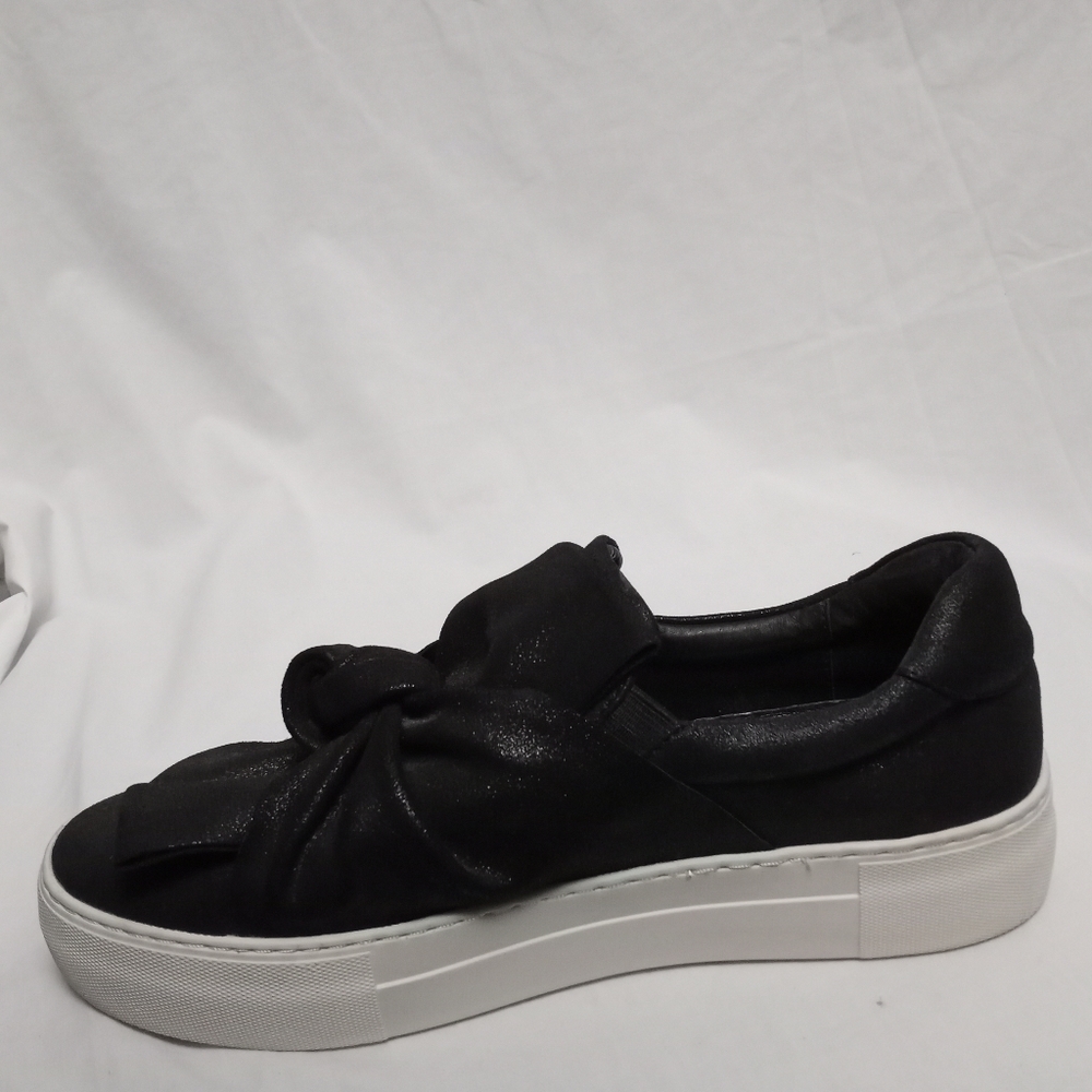 J SLIDES Black Suede w/Bow on Top Sneakers - Picture 8 of 8